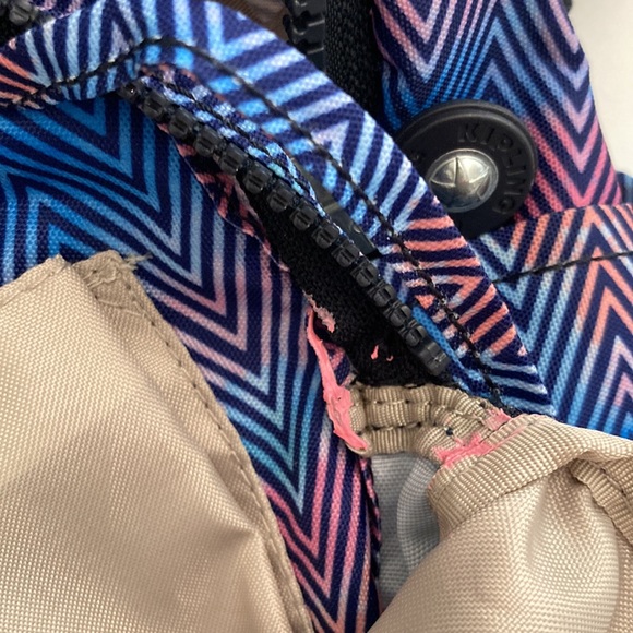 Kipling Ridge medium printed backpack zesty lines - Picture 13 of 14